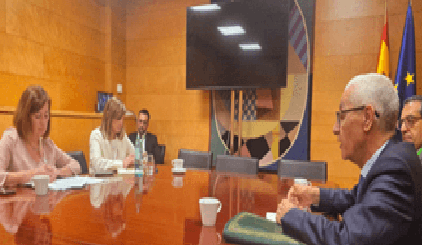 الطالبي العلمي يتباحث في غرناطة مع نظيرته الإسبانية والمفوضة الأوروبية لشؤون البحر الأبيض المتوسط