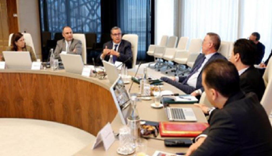 عزيز احنوش يترأس اجتماعا لتدارس خارطة طريق التجارة الخارجية 2025-2027