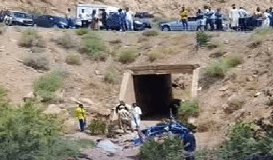 اقليم قلعة السراغنة: وفاة '7 أشخاص' بعد انقلاب 'دراجة نارية ثلاثية العجلات وعلى متنها 14 شخصا..!!'