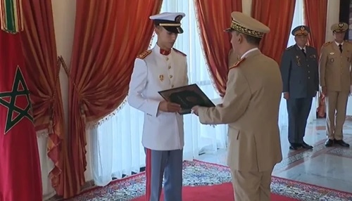جلالة الملك يتلقى التهاني من أسرة القوات المسلحة الملكية.. بمناسبة عيد العرش المجيد