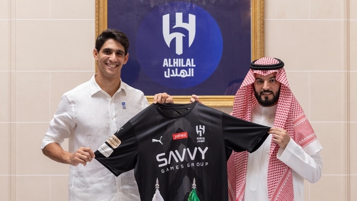 الهلال السعودي يمنح ياسين بونو مكافأة