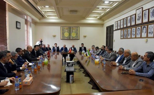 سوريا وتركيا توسعان التعاون الأكاديمي: اتفاقيات استراتيجية ومشاريع توأمة بين الجامعات