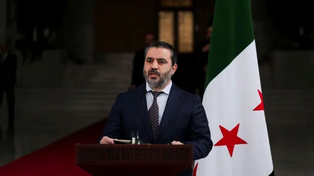 وزير الخارجية السوري يلتقي وفدًا إسرائيليًا في باريس.. ما دلالة ذلك؟