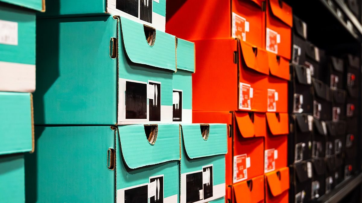Research: How Retailers Respond When Brands Start Selling Direct