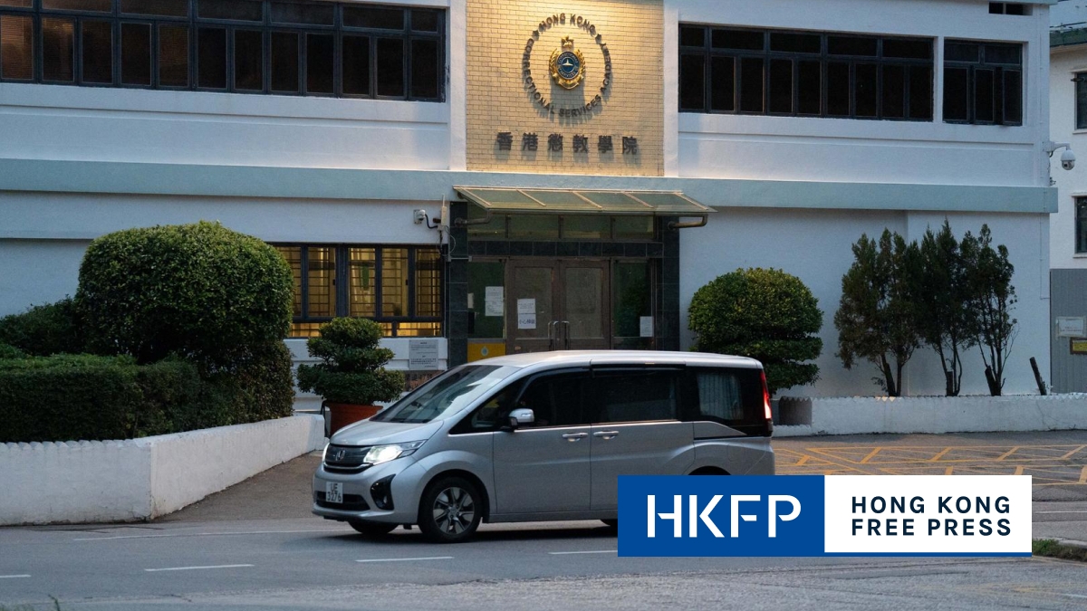 Hong Kong corrections dept. defends use of private vehicles to release 4 democrats from prison