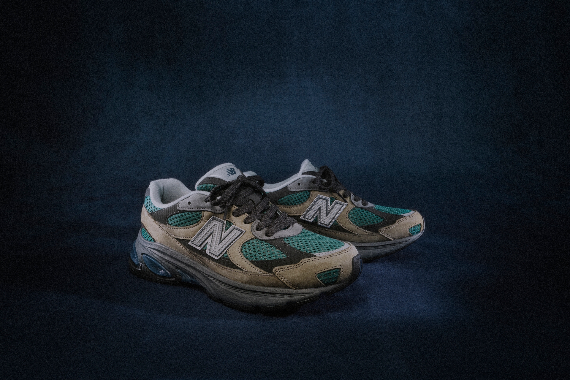 New Balance ABZORB 2010 & 2000 Have Just Dropped & We're Obsessed!