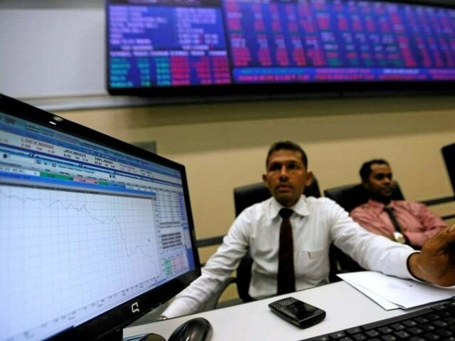 IT and industrials drag Sri Lankan shares lower