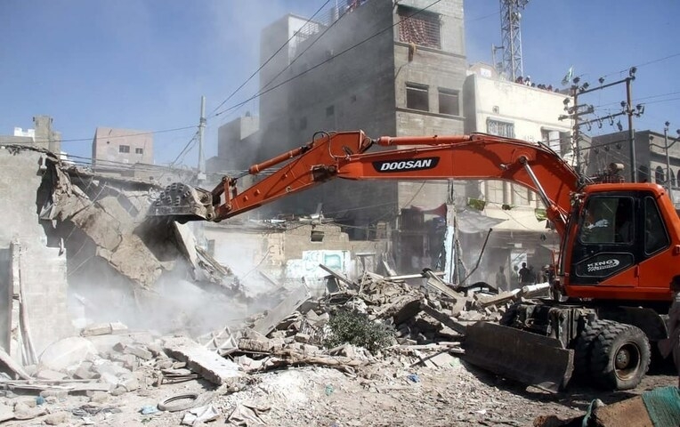 102 properties sealed in anti-encroachment operation