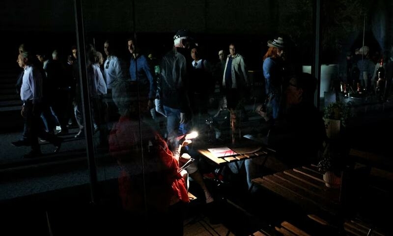 Massive blackout hits Spain and Portugal