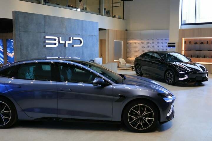 DC fast charging network: BYD Pakistan enters partnership with HGL