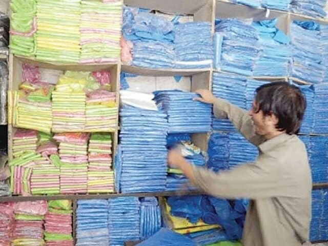 Sindh govt imposes ban on plastic shopping bags