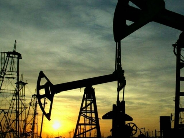 Europe and China, ME tensions: Oil prices climb 4pc on signs of more demand