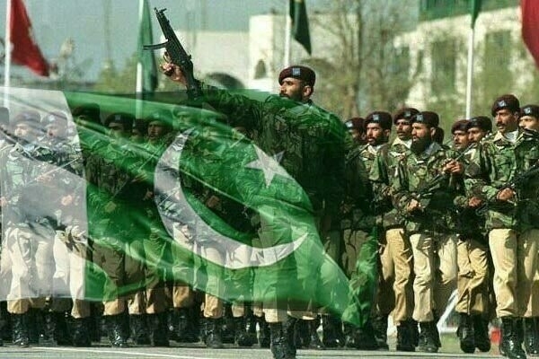 Doctors, paramedics hold solidarity walk to praise Pakistan armed forces