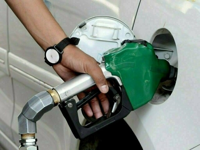 Rs2 cut in HSD price, petrol rate unchanged