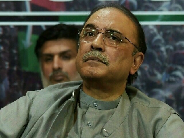 President, PM, COAS visit family of Squadron leader Usman