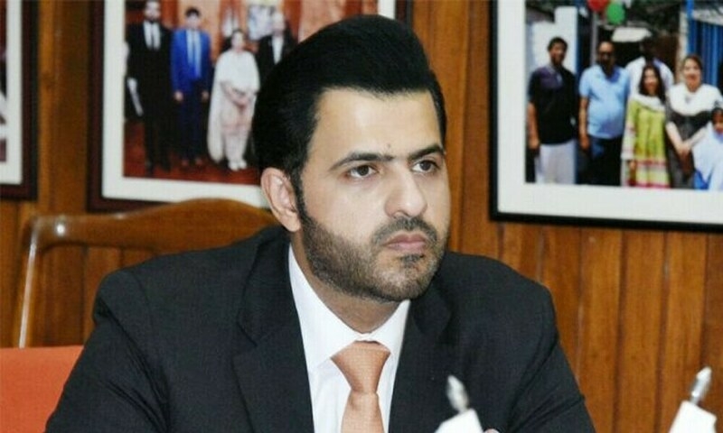 Info secy vows govt's resolve to prioritise public welfare