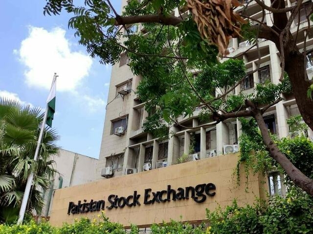 PSX extends winning streak