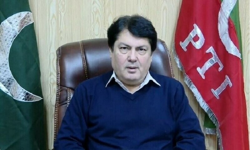 KP govt presents Rs50m to Peshawar Press Club