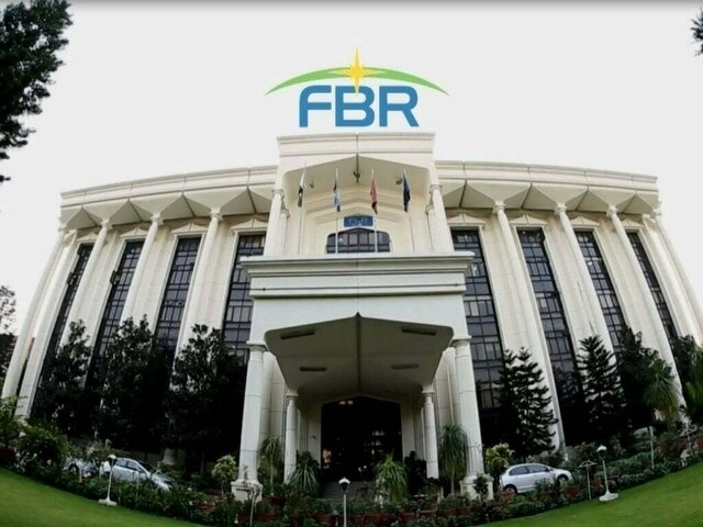 May: FBR's provisional collection over Rs935bn