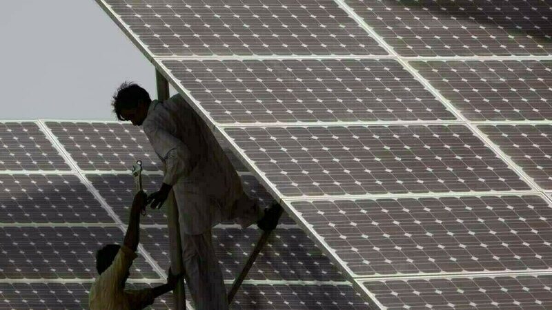 KP govt refutes irregularities, corruption in solarisation scheme