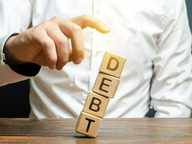 Debt stock reaches all-time high of Rs75trn