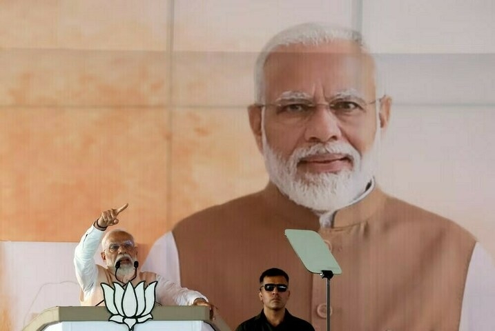 New rail line links IIOJK to Indian network: Modi vows not to stop IIOJK development after attack