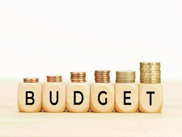 Budget: Pakistan govt projects $19.9bn foreign assistance