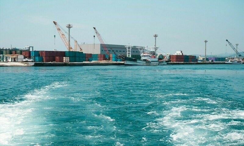 Pakistan's export sector at crossroads