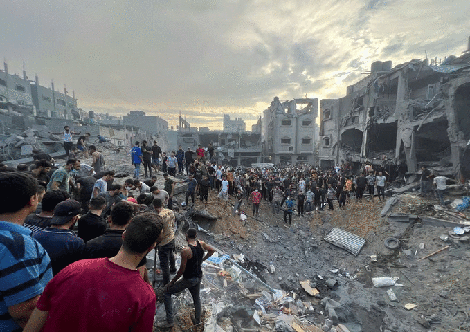 Gaza rescuers say 33 killed by Israel fire