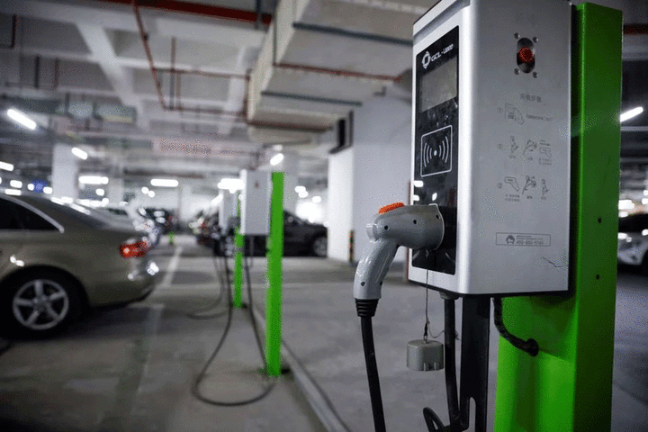 Lahore–Islamabad Motorway: BYD, HUBCO Green and PSO expand NEV charging network
