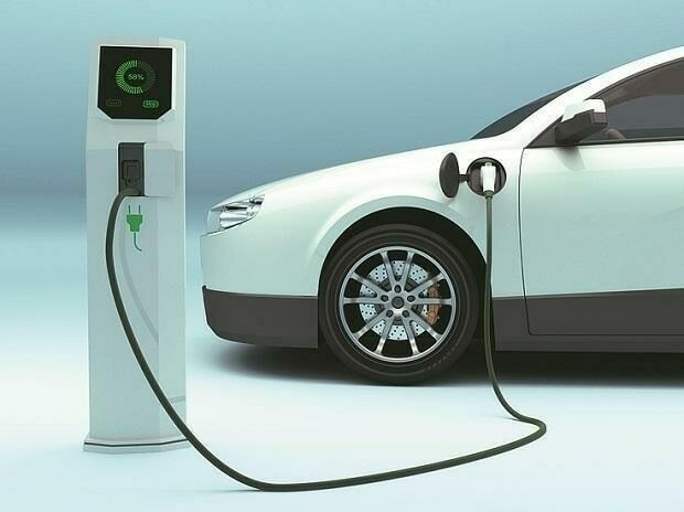 Pakistan advances NEV policy with Rs100bn subsidy