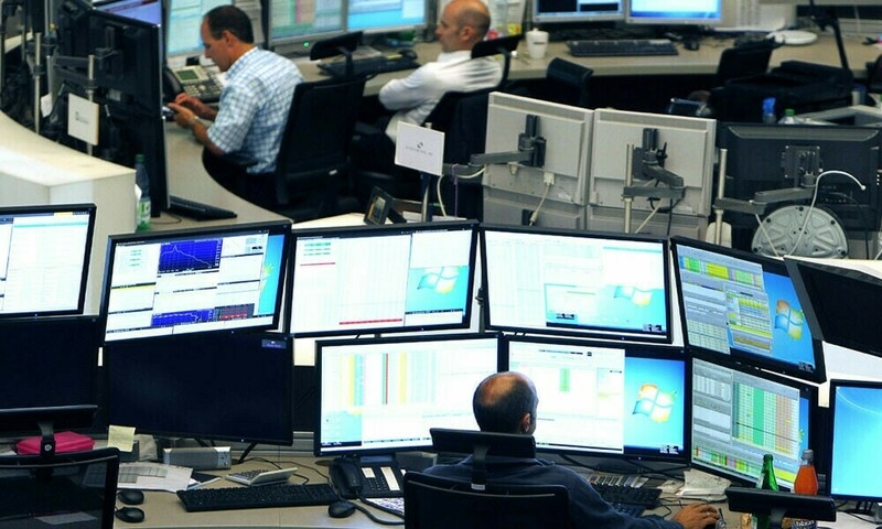 European shares gain on strong earnings