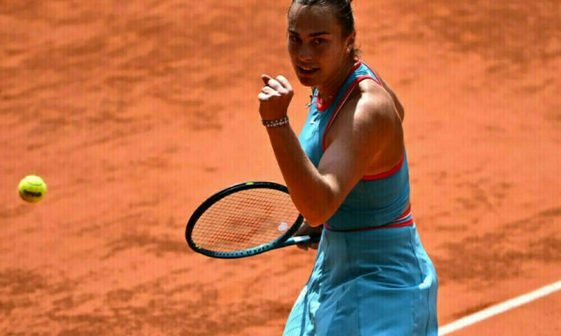 Defending champions Sabalenka, Sinner cruise through Cincinnati second round