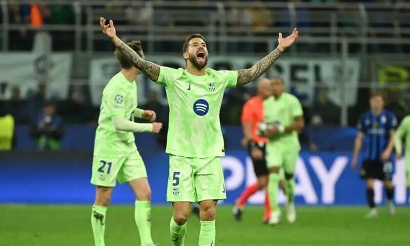 Al-Nassr signs Martinez after he leaves Barcelona
