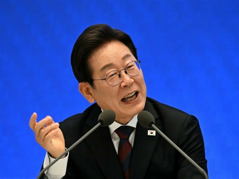 South Korea, Vietnam leaders to pledge deeper ties amid trade challenges