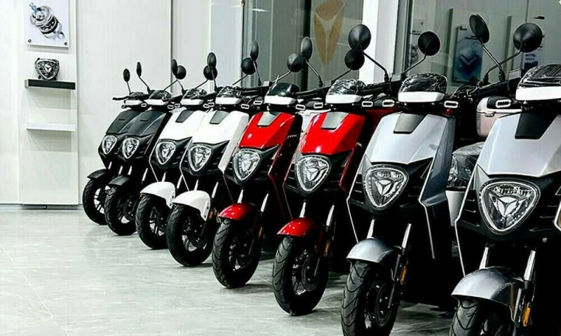 EV bike sales surge to record high despite infrastructure challenges