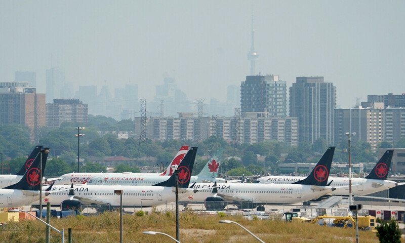 Air Canada to resume flights after govt directive ends strike