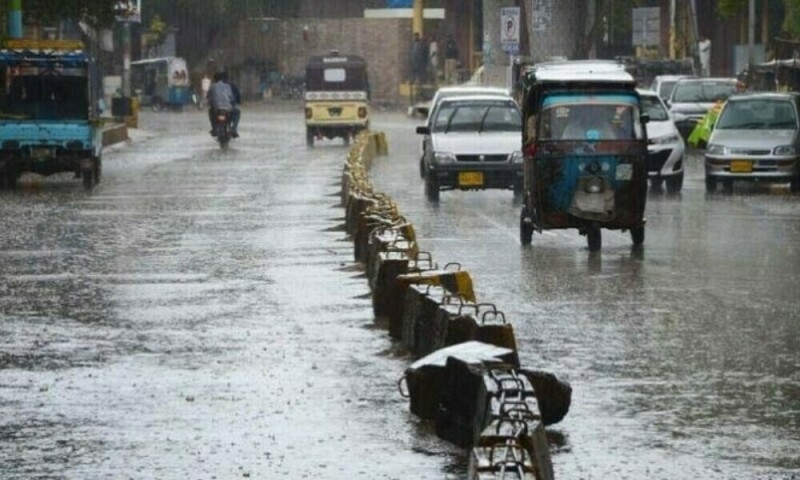 Different parts of Karachi plunge into darkness after rain hits city