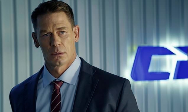 Popular movies that score below 10% on Rotten Tomatoes
