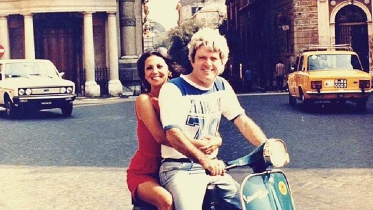 Friends vet Marlo Thomas is seen for FIRST time since her husband Phil Donahue died 8 months ago at 88