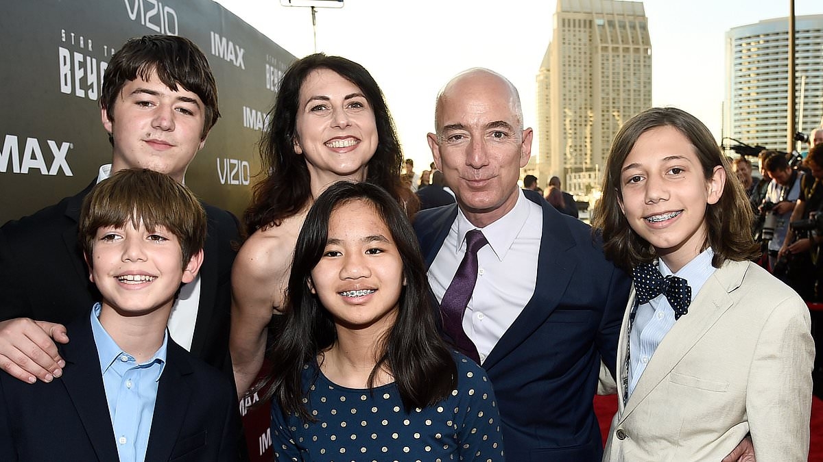 Inside Lauren Sanchez and Jeff Bezos's blended family... including his VERY private children