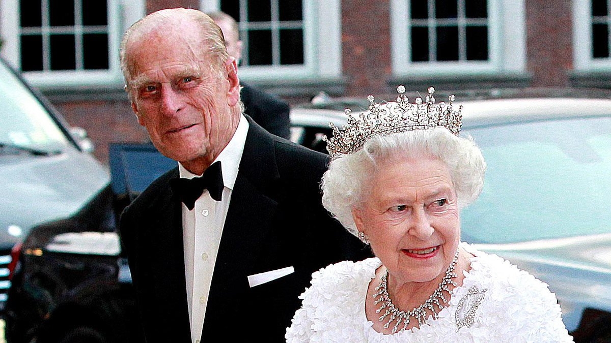 Inside Queen Elizabeth's groundbreaking visit to the Republic of Ireland - including the 2,000 silk shamrocks dress and a speech that made history