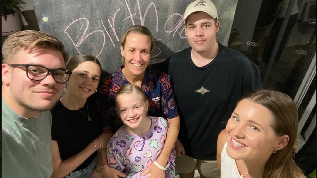 I felt fit, healthy and was running 10km a day before I started experiencing a strange feeling in my legs. I had stage four lung cancer and I'd never smoked