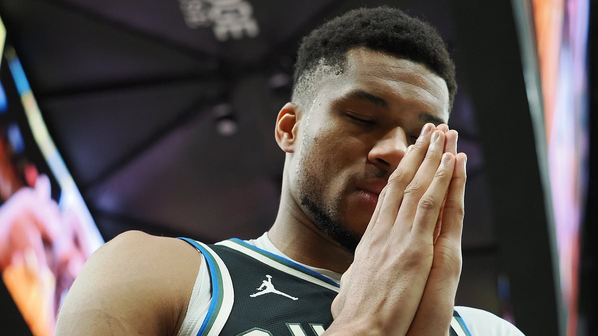 Phil Jackson blasts NBA for decision that violates 'sacred days' in rare post