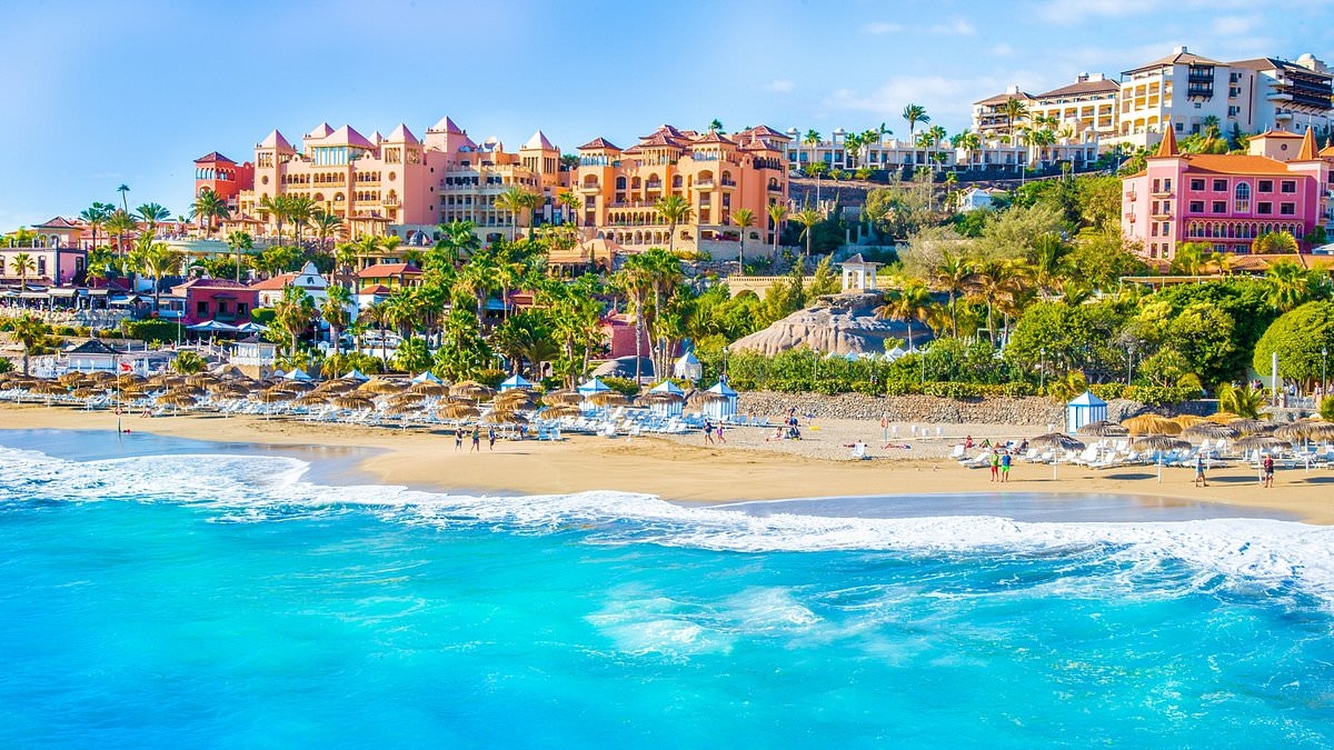 Major tourist destination declares 'pre emergency' in warning to British holidaymakers