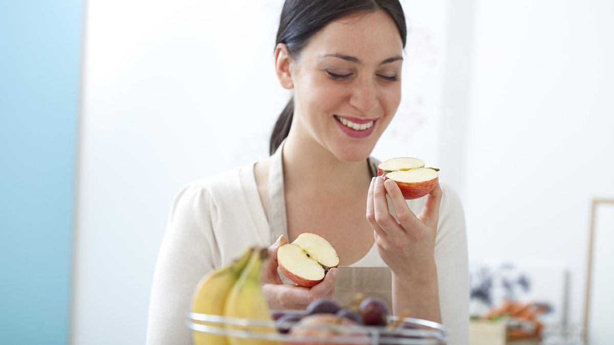 EXCLUSIVE Surprising foods women should eat at each phase of their menstrual cycle to maximize energy
