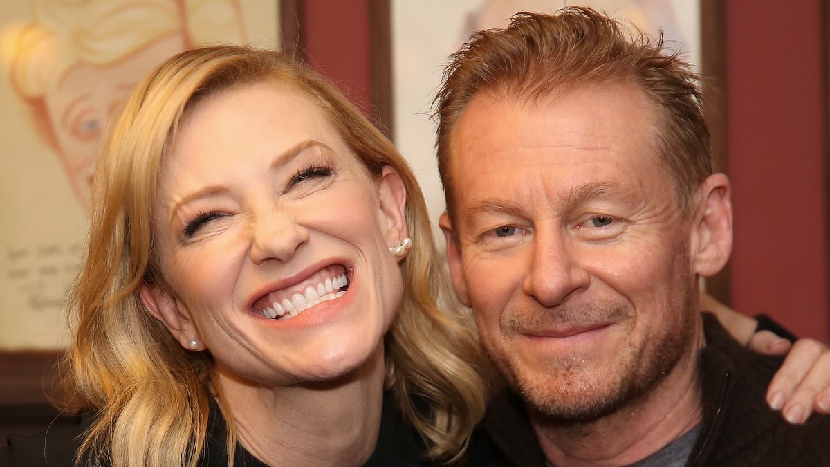 Cate Blanchett's co-star Richard Roxburgh reveals how she made 'a complete idiot of herself' on set