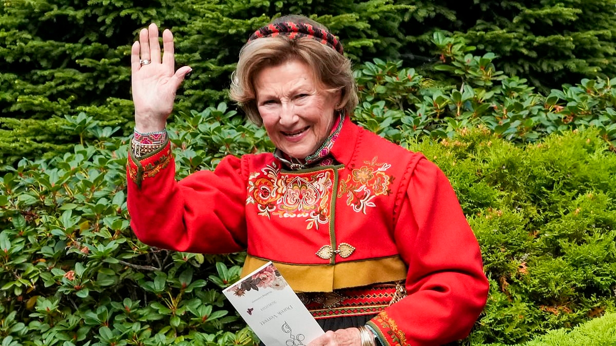 Queen Sonja of Norway, 87, admitted to hospital with 'breathing difficulties' - after having pacemaker installed in January