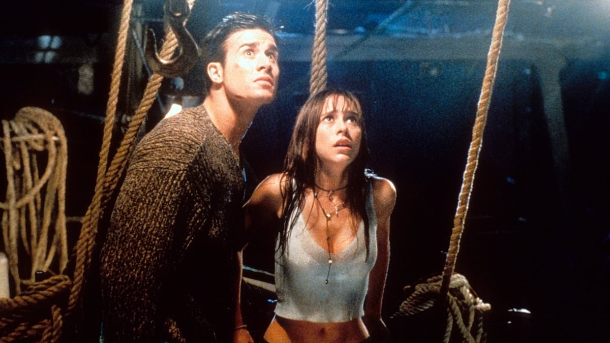 I Know What You Did Last Summer trailer: Jennifer Love Hewitt and Freddie Prinze Jr return