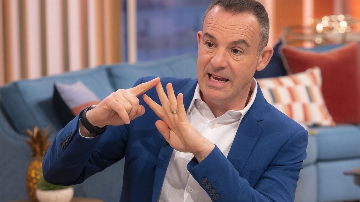 Martin Lewis shares trick to get a free Railcard worth £100 - but urges eligible Brits to be quick